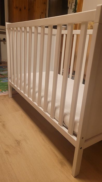 Łóżeczko dziecięce 125x70 + materac | Stan bardzo dobry