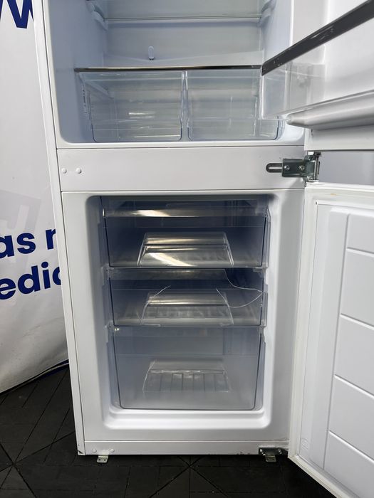 Lodówka Do Zabudowy Amica 177Cm/ Klas A +/Dostawa/Gwarancja