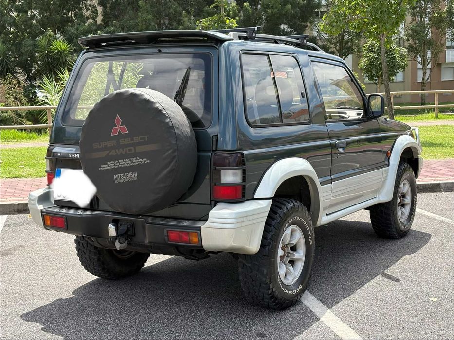 Mitsubishi Pajero 2.5 TD