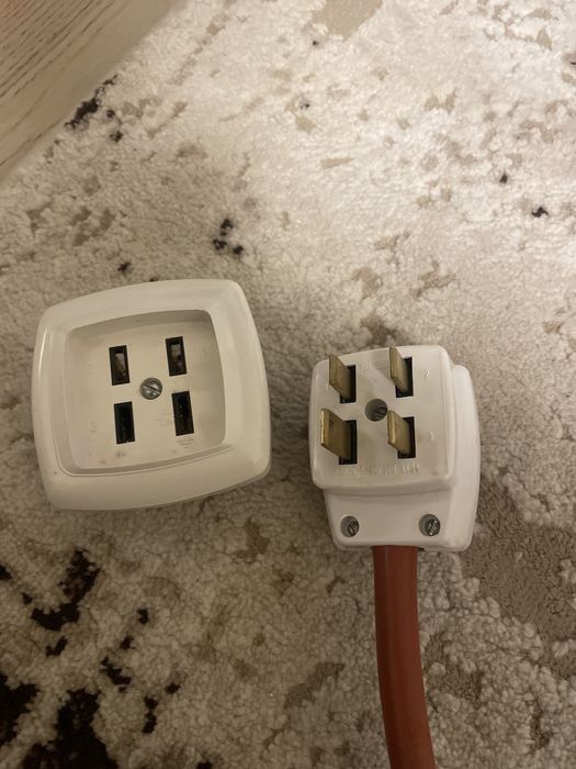 Безперебійне дивлення 3 kWt