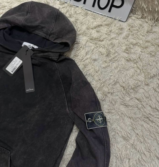 Stone island frost finish