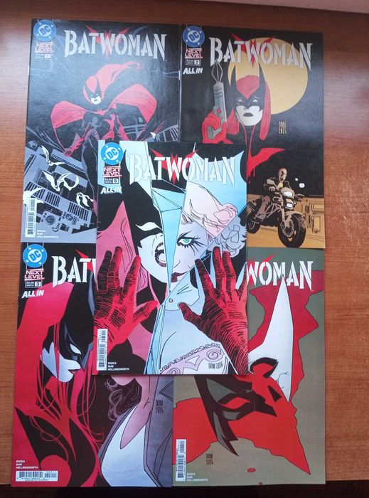 Vendo BD norte-americana DC e MARVEL (em Inglês)