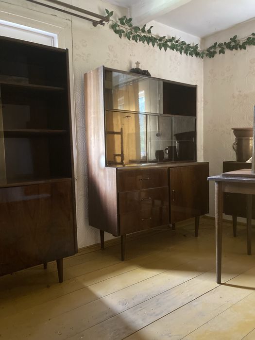 Meble na wysoki połysk PRL