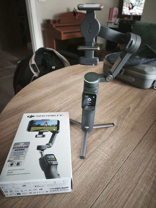 DJI Osmo mobile 8pro advanced tracking combo