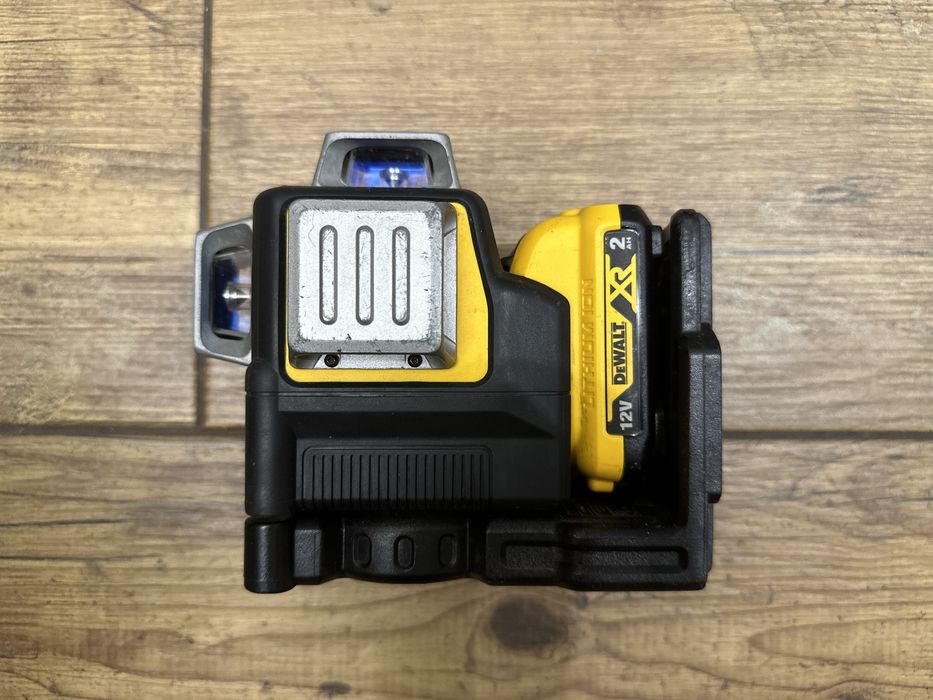 Laser samopoziomujący 360° DeWalt DCE089G + bateria 2AH + DCB107