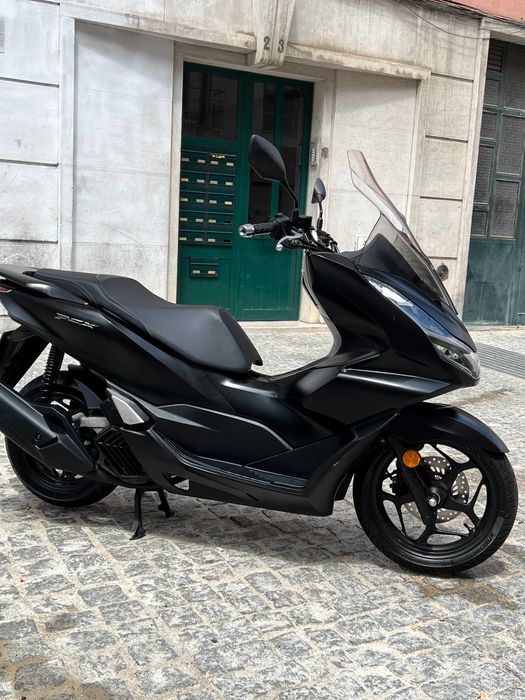 Honda pcx 2023 (6 meses de garantia)