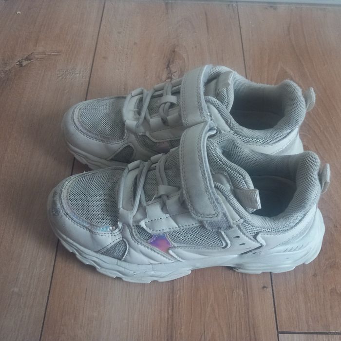 Buty adidasy sportowe Smyk dla dziewczynki rozmiar 35