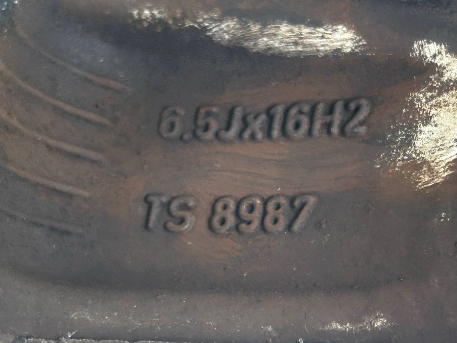 диски титани комплект дисків пасат б6 гольф 5 6 5/112 16 радіус Volkswagen