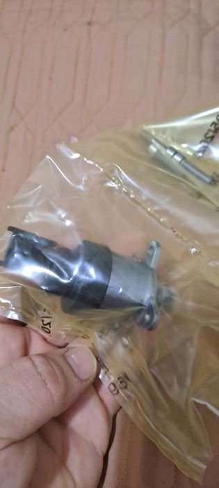 Дозуючий блок Bosch 1465ZS0106
 1465ZS0106 BOSCH Регулирующий клапан,