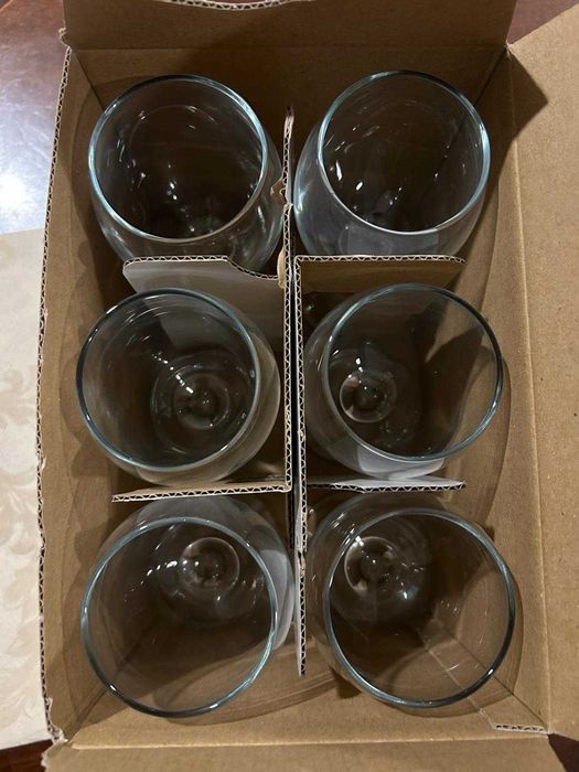 Conjunto 6 copos de vinho clássicos novos, por estrear