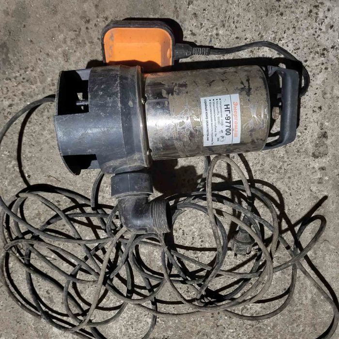 Електро насос енергомаш 97000 на запчастини