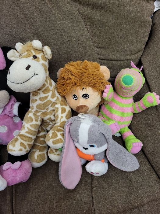 М'які іграшки від 35 грн, Міні Маус, Лев, Жираф, Бджілка, Лисичка