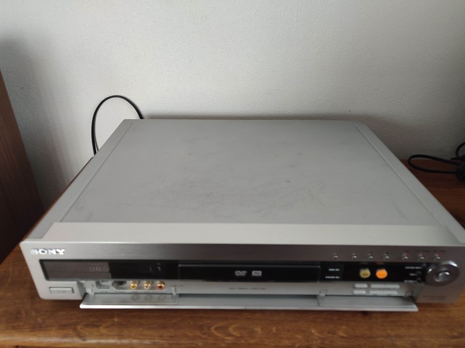 WYPRZEDAŻ!Nagrywaka DVD Sony RdR hx 900