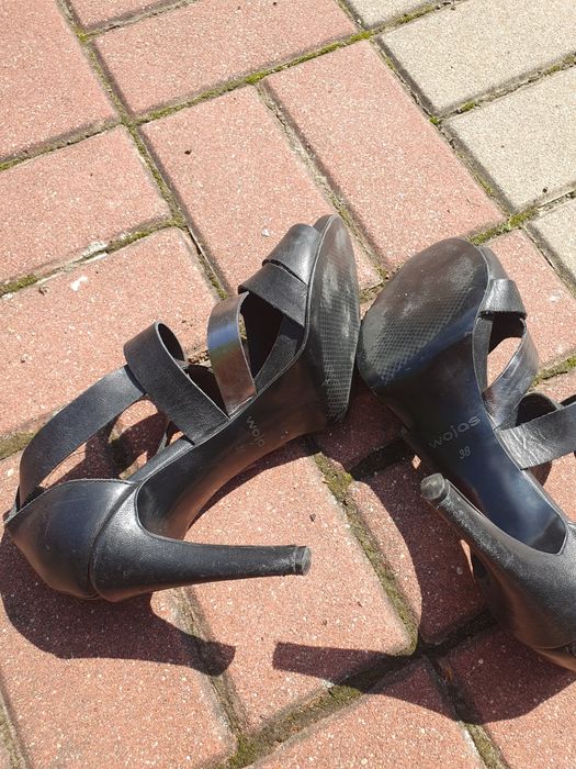 Sandały skórzane Wojas