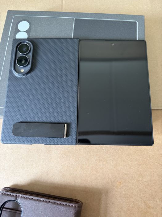 Samsung Galaxy Fold 8 desbloqueado