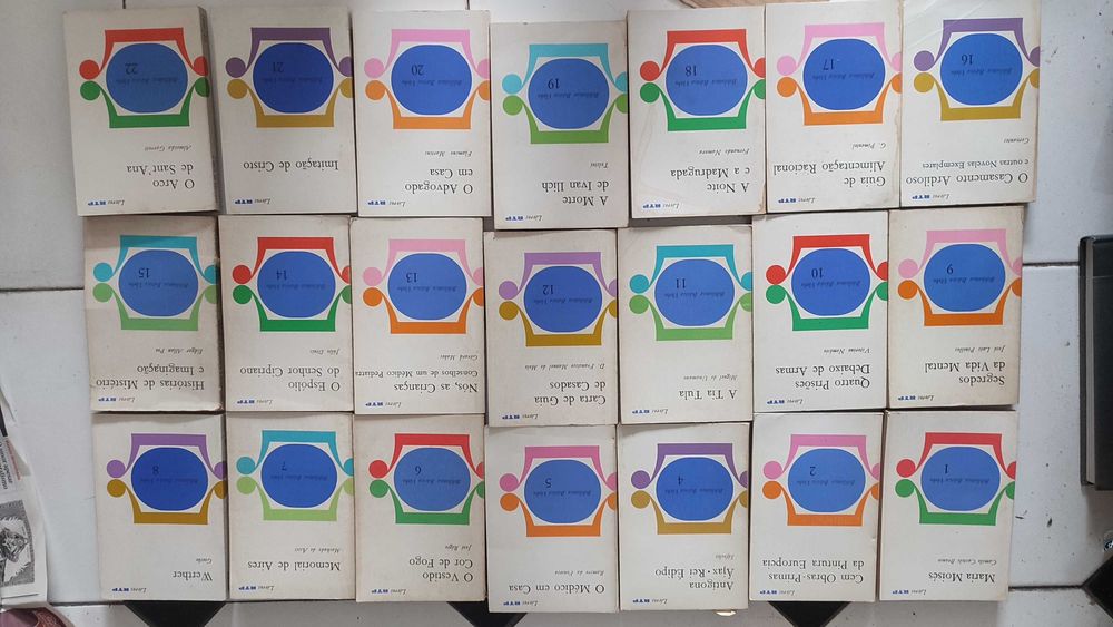 Lote 87 Livros Coleção Livros RTP