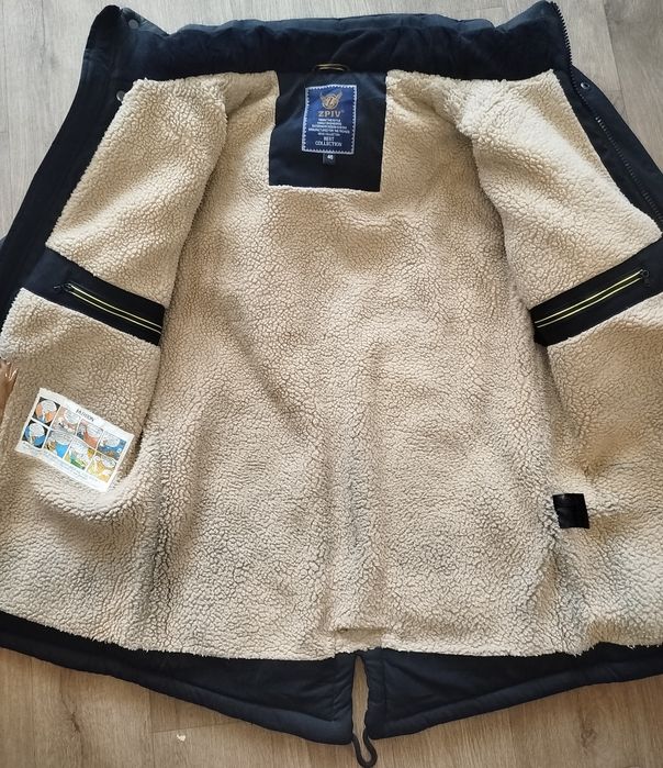 Продам зимову куртку