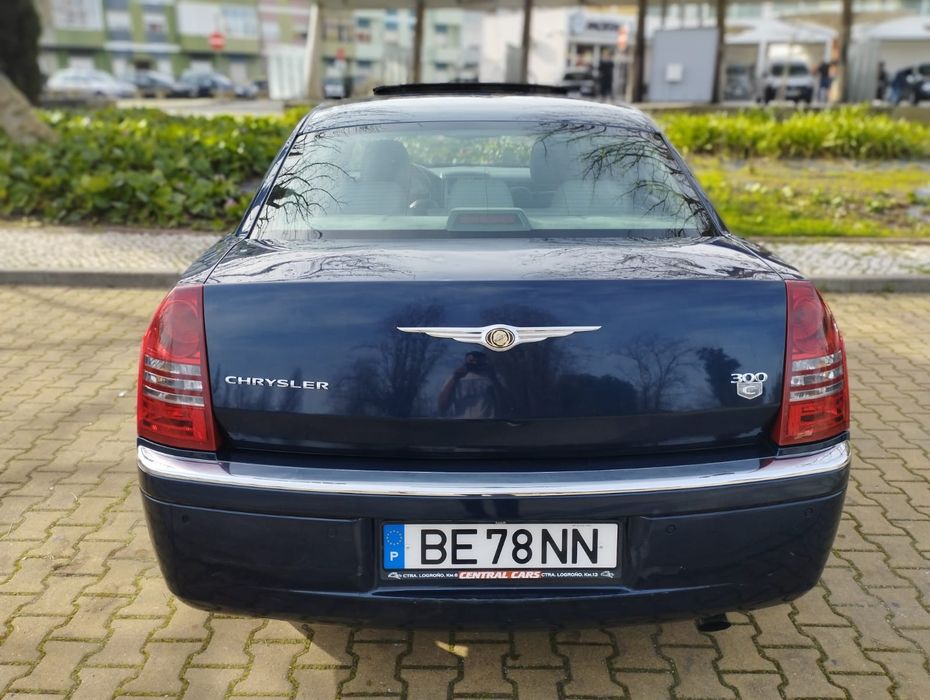 Vendo crysler 300c v6