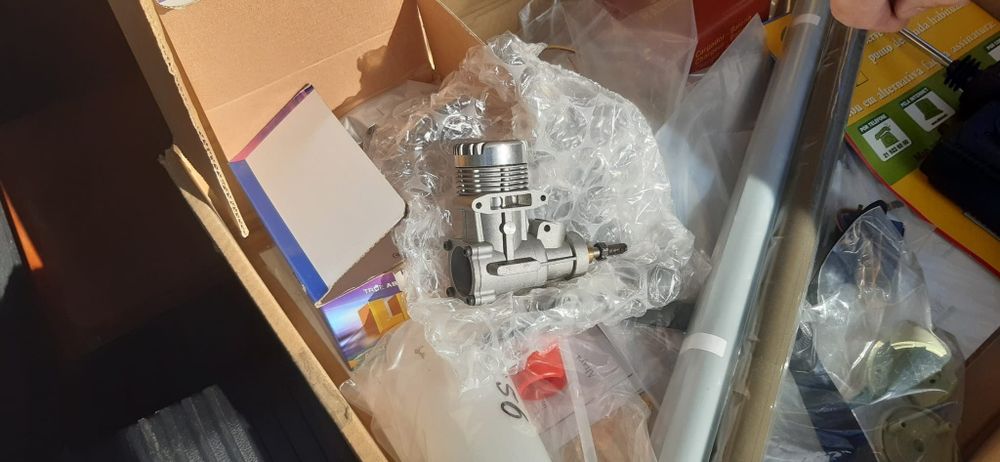 Aeromodelismo Spitfire e Stearman