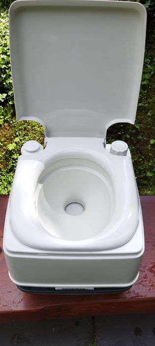WC do kampera, namiotu, samochodu