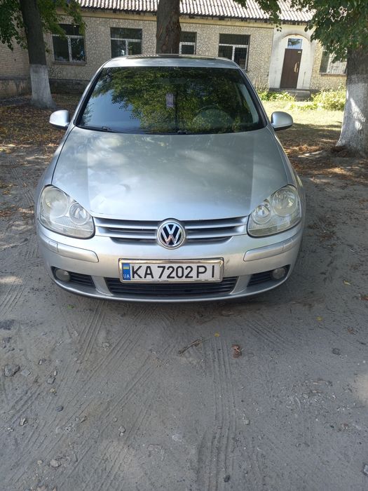 Volkswagen Golf V
