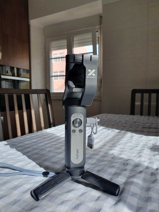 Hohem handheld stabilizer