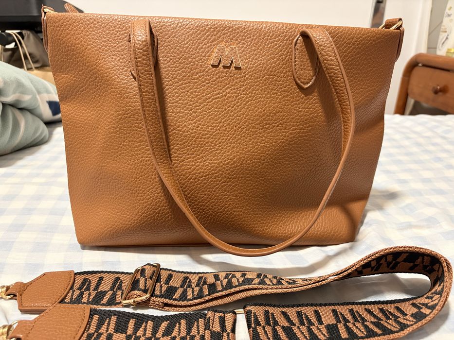 Bolsa super jeitosa para universidade ou trabalho