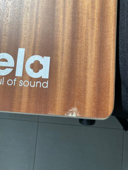 Vendo cajon Sela