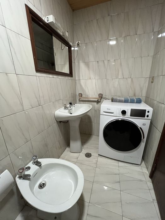 Arrendo casa T1 mobilada