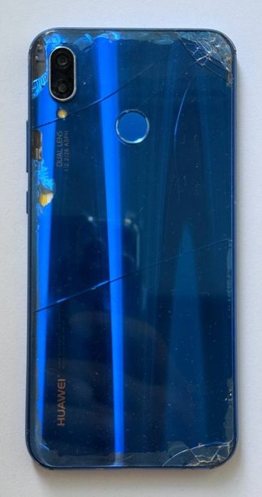 Смартфон Huawei P20 lite 64gb