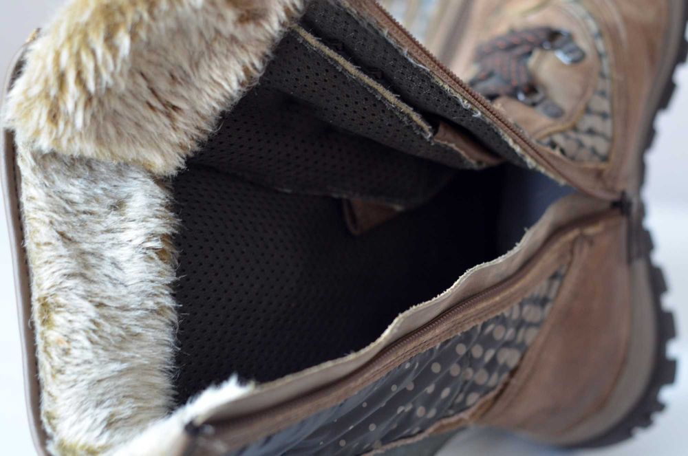 Жіночі зимові чоботи Roots, (р. 38)