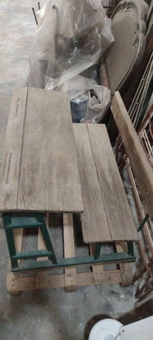 Mesa de escola vintage