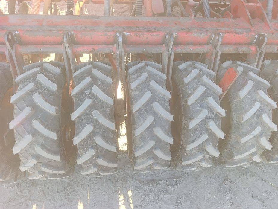 Посівний комплекс VADERSTAD Rapid 400S