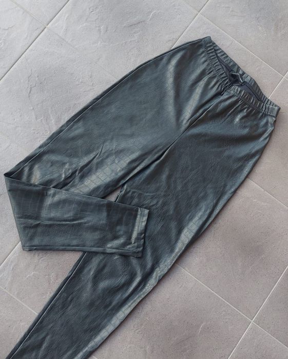 Spodnie legginsy lateks eko skóra węża wysoki stan M 38 Nowe