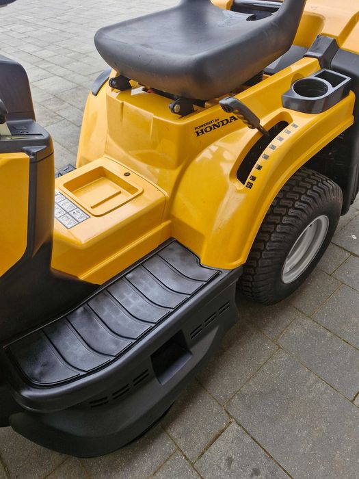 Kosiarka traktorek Stiga 13hp honda hydrostatic 2013r