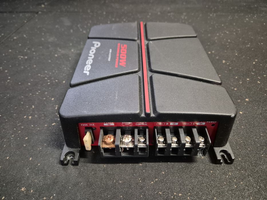 Amplificador Pioneer 500w