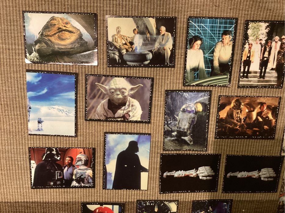 Cromos Star Wars de 1997. Entre os 22 inclui 4 do poster