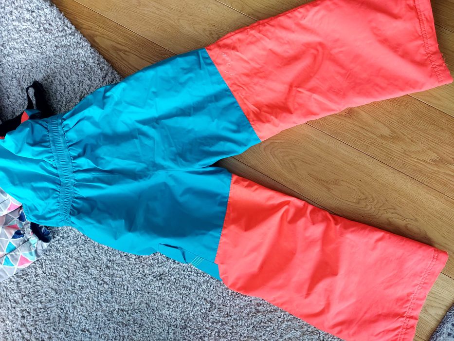 Kurtka dziewczęca rozm.140 + spodnie gratis