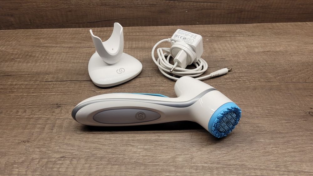 LumiSpa NuSkin urządzenie do oczyszczania twarzy