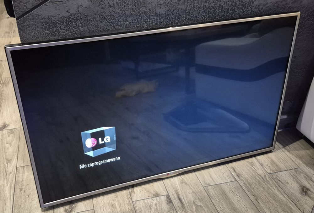 Telewizor lg 47 cali