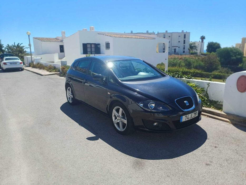 Seat Leon 1.6 TDI 105cv — photo 2