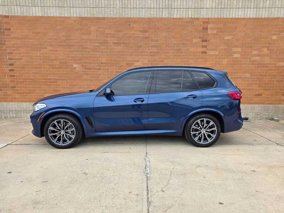 BMW X5 xDrive50i      2019