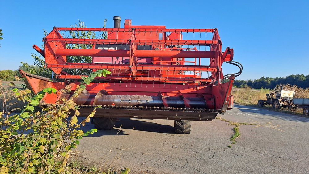 Продам комбаїн Massey Ferguson 530L