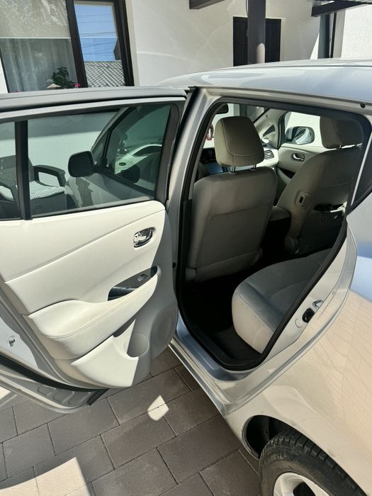 Продаж Nissan Leaf