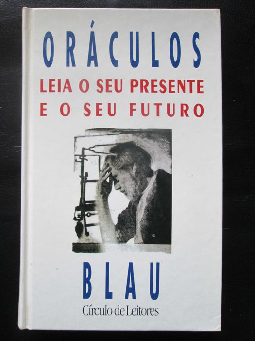 Book - BLAU - Oracles, Like New