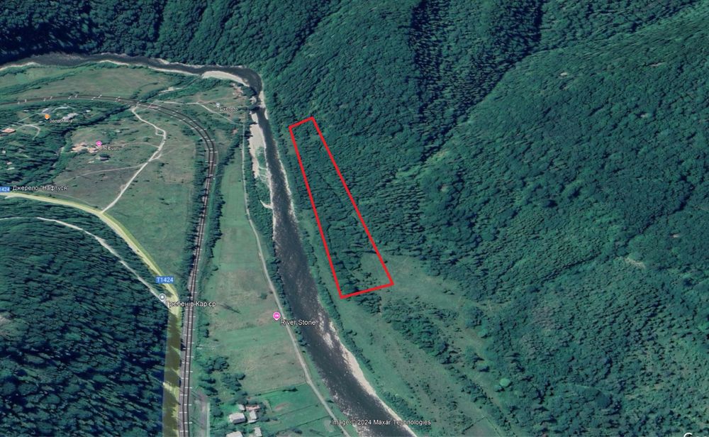 Земельна ділянка в Карпатах с Гребенів 2гектари по 1000$