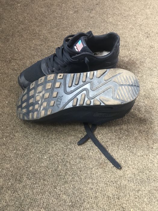 Кросівки айрмакс розмір 40,5