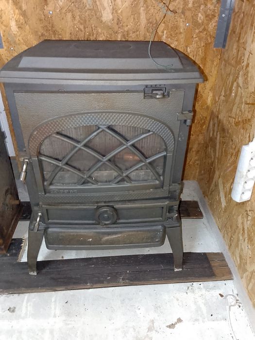 Kominka żeliwny koza piecyk żeliwny