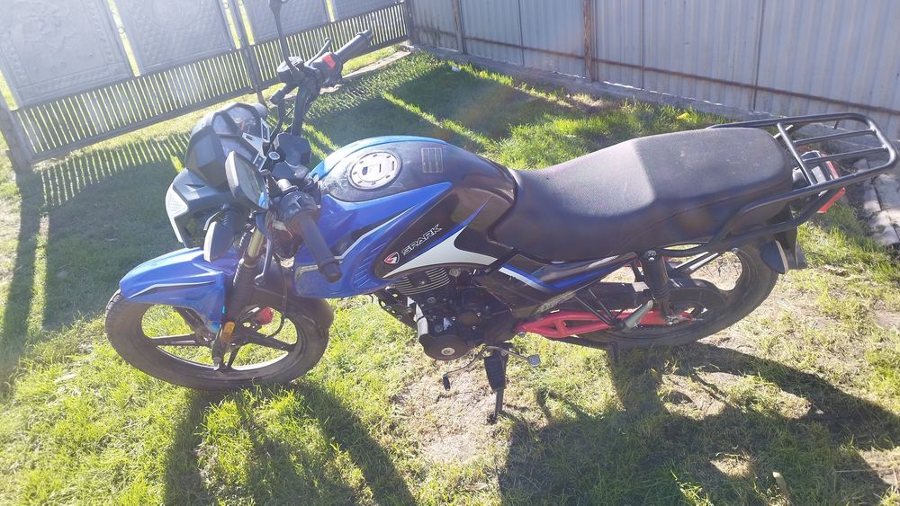 Мотоцикл SPARK SP150 R-12