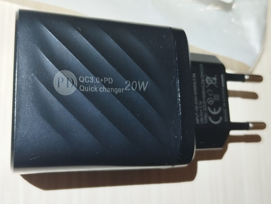 Блок питания 5в 3А зарядное источник